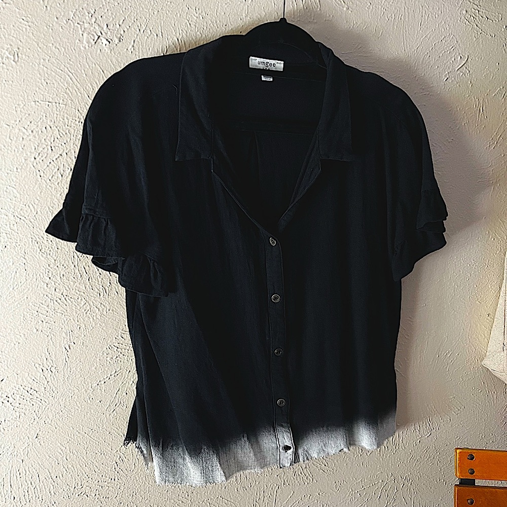 Cute linen Umgee top